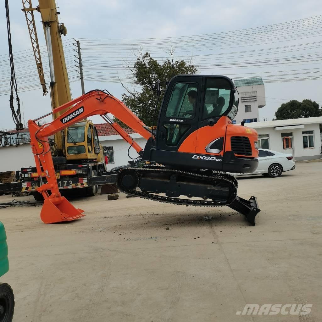 Doosan DX 60-9 C 履带挖掘机