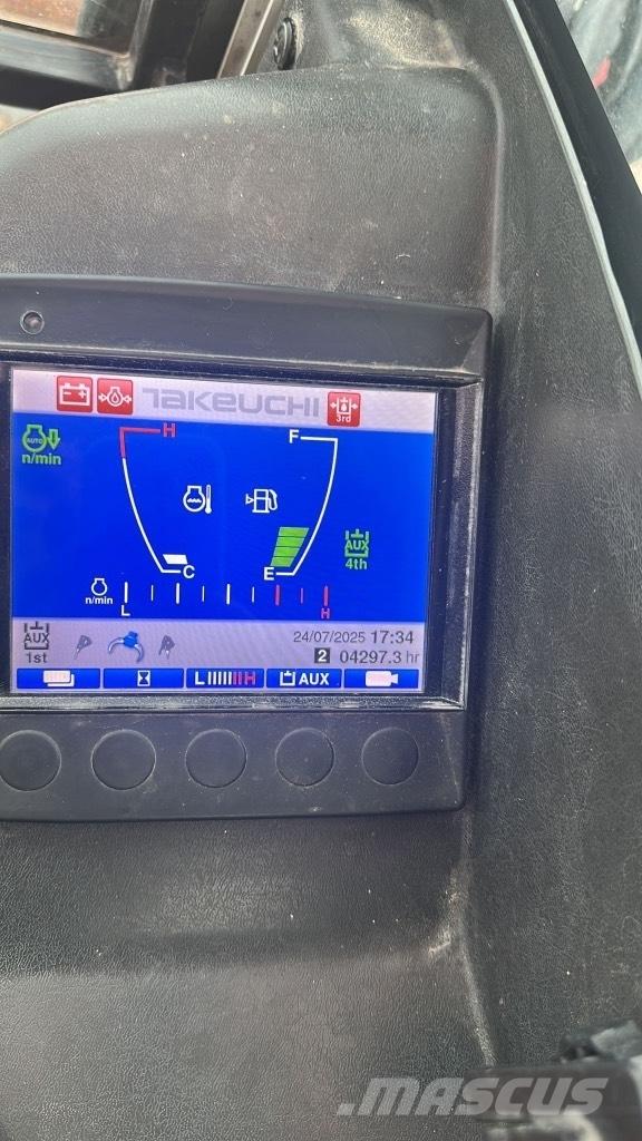 Takeuchi TB 290 中型挖掘机