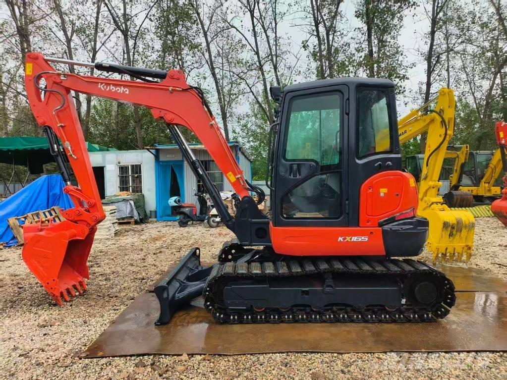 Kubota KX 165 小型挖掘机