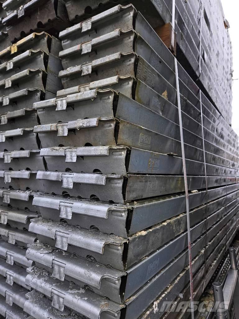 Peri UP T72 脚手架