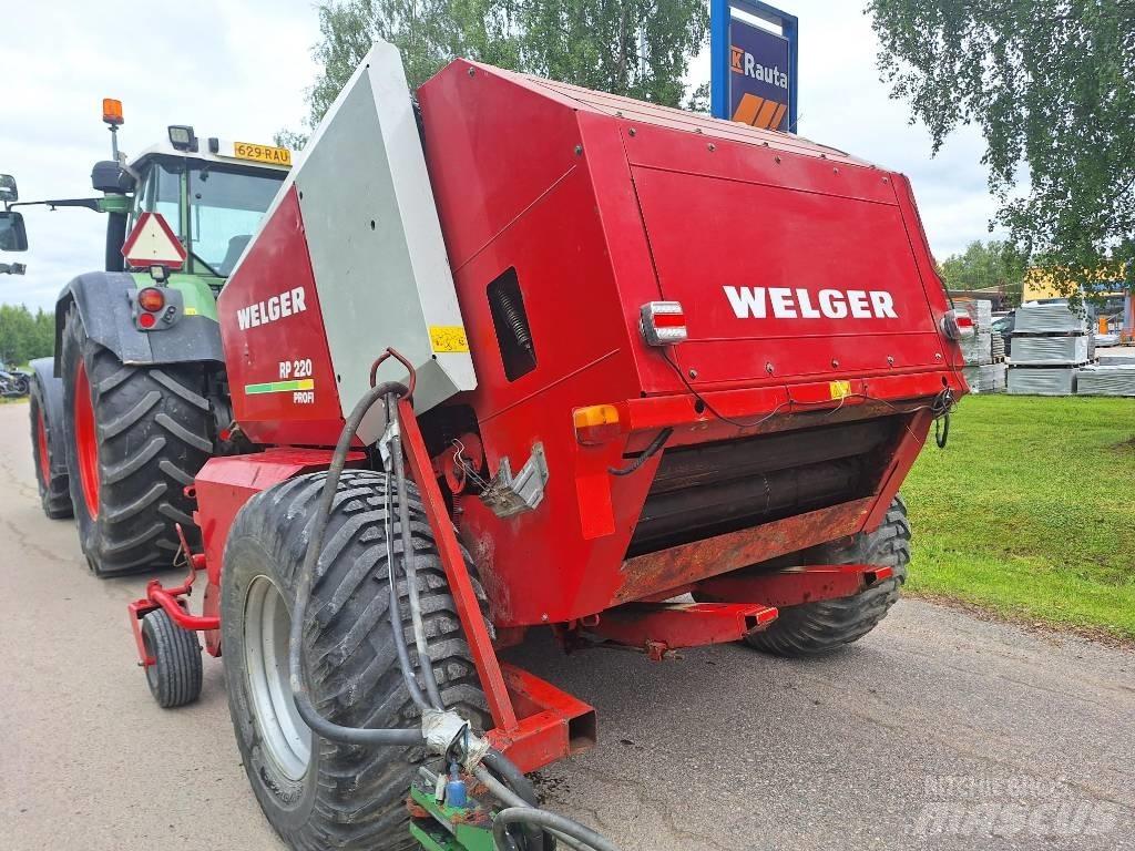 Welger 220 Profi 圆捆打捆机