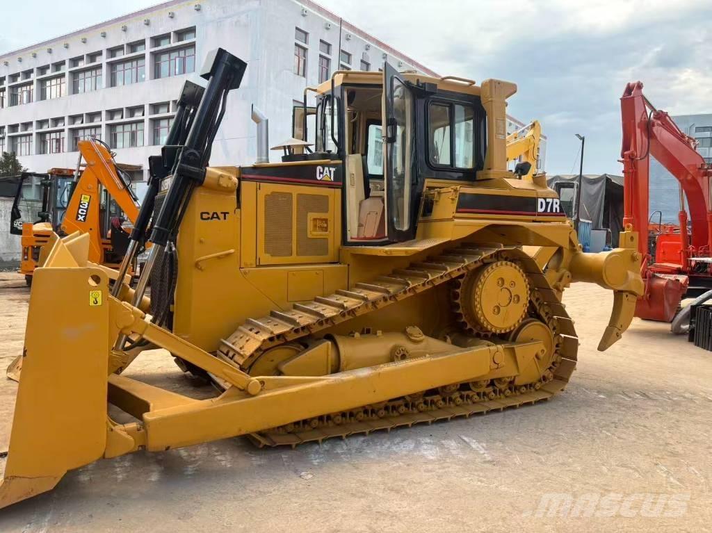CAT D 7 R 履带式推土机