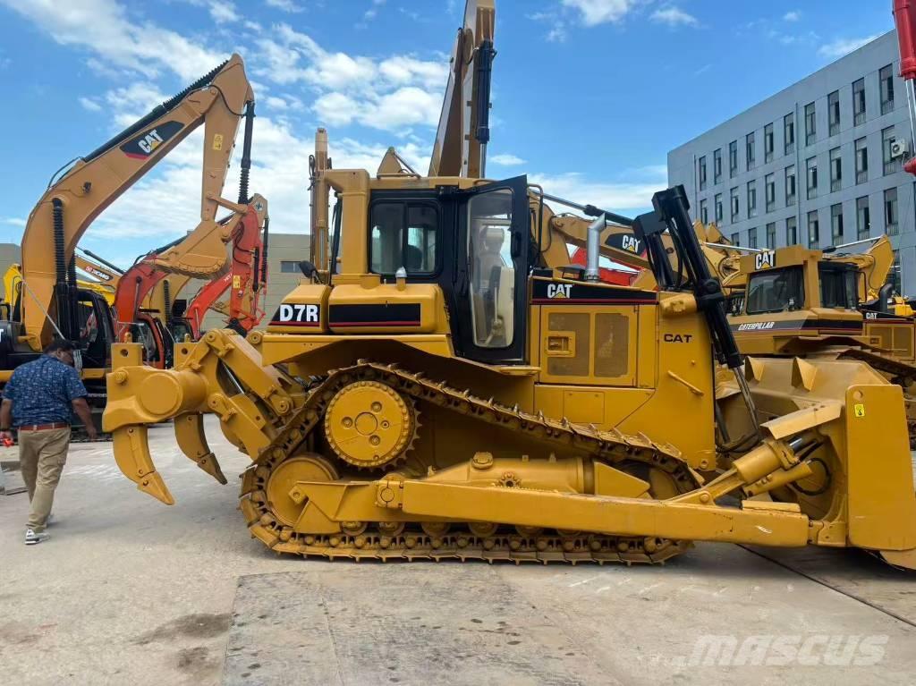 CAT D 7 R 履带式推土机
