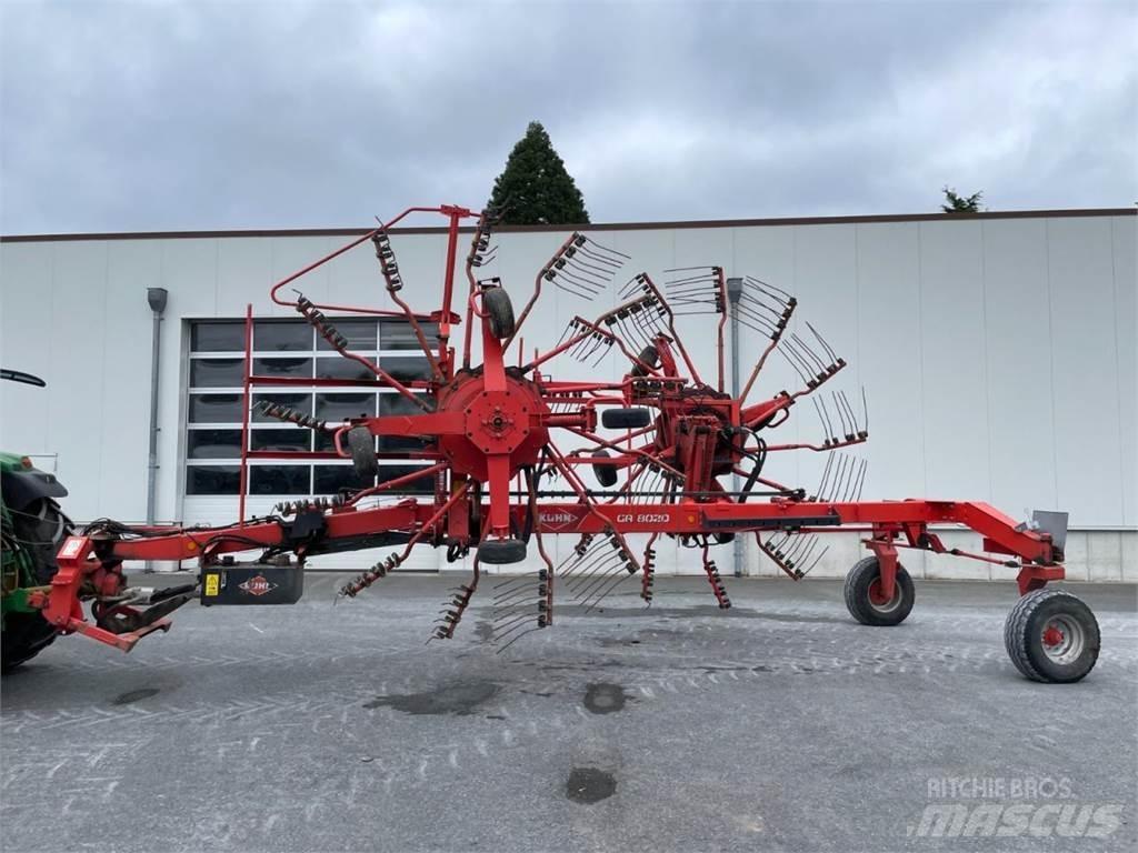 Kuhn GA 8020 料堆整形机