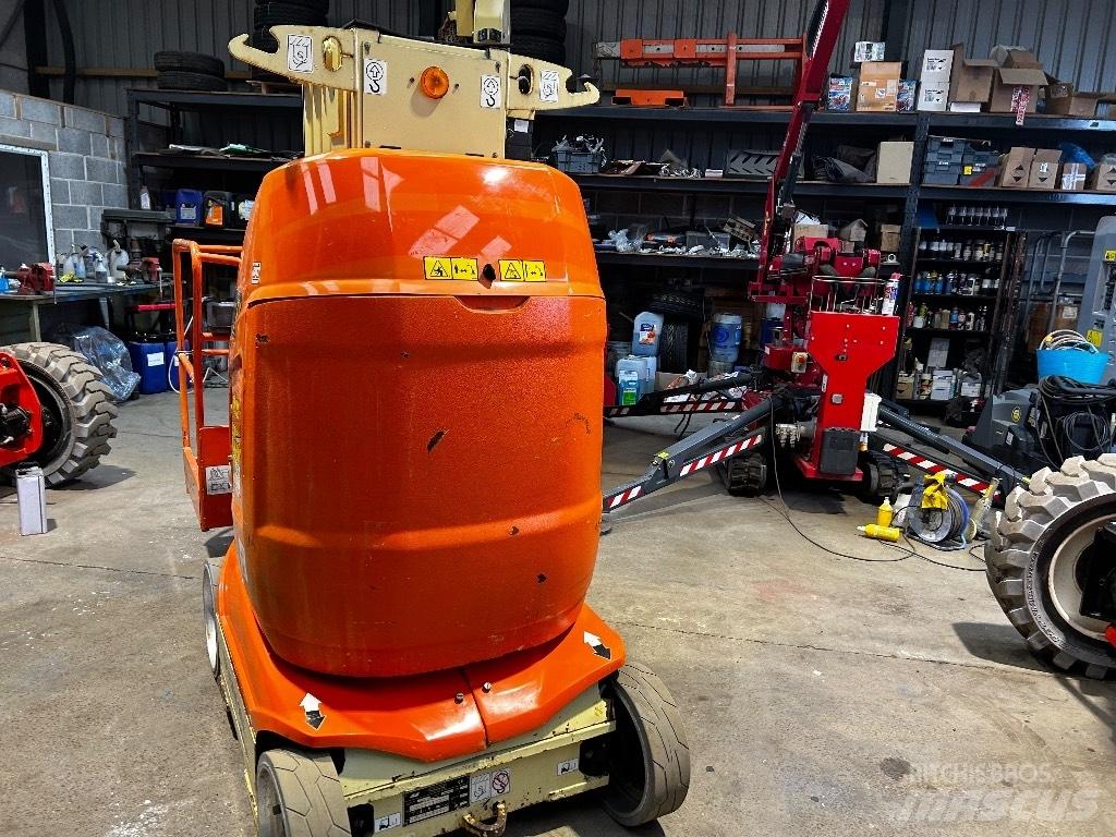 JLG Toucan 10 E 客货电梯