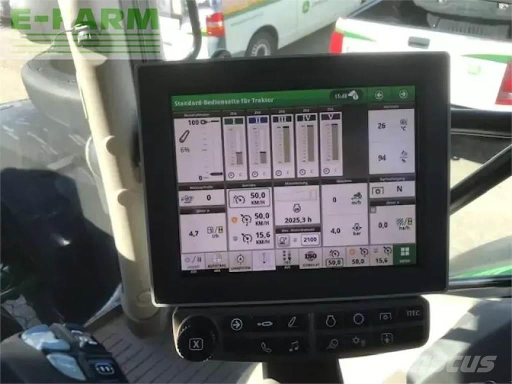 John Deere 6215r 拖拉机/农用车