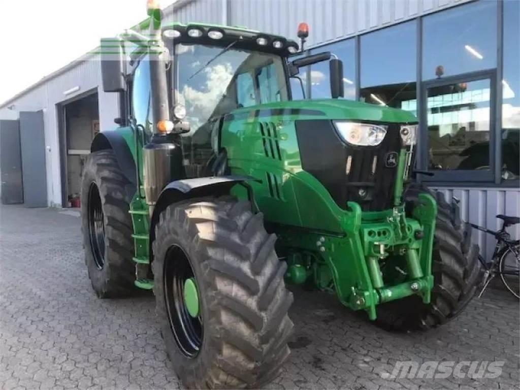John Deere 6215r 拖拉机/农用车
