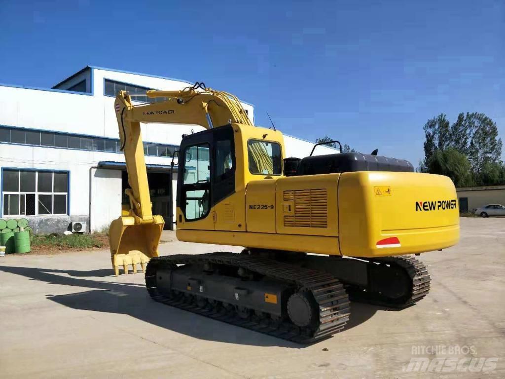 New Power NE225 中型挖掘机
