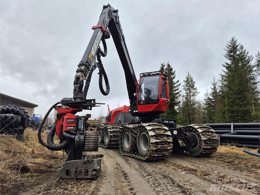 Komatsu 901 XC 收割机