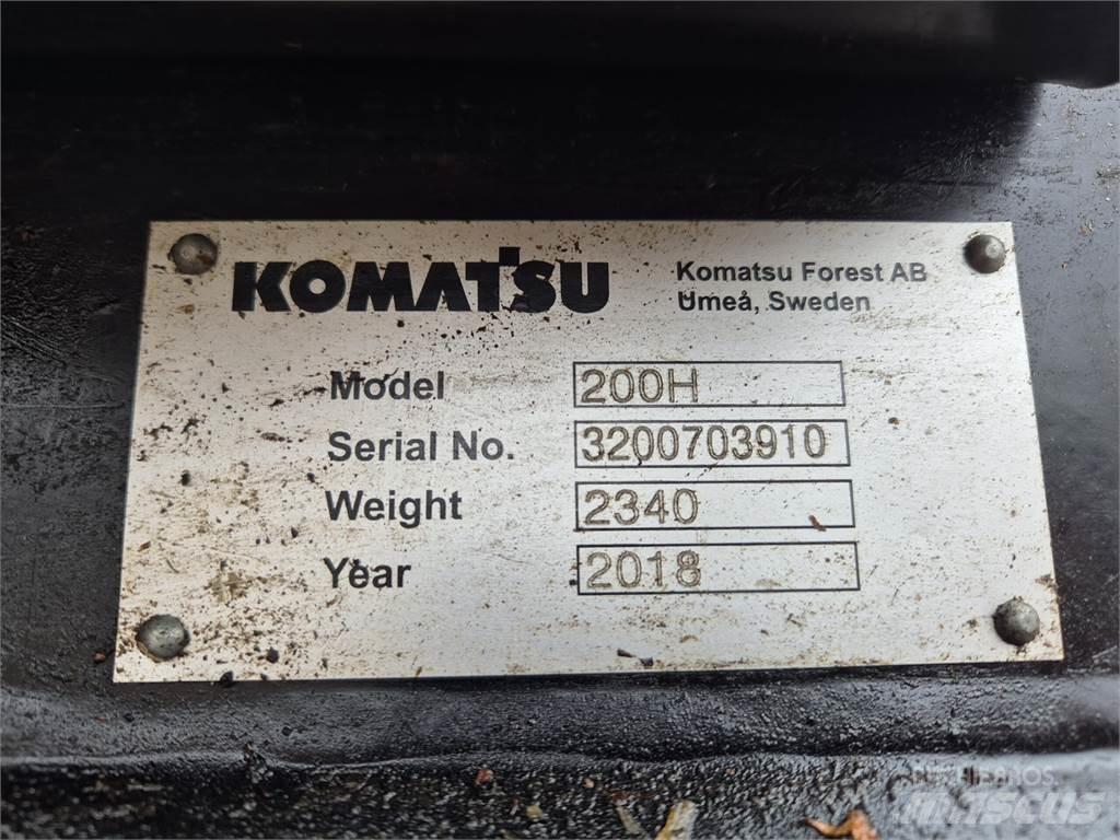Komatsu 901 XC 收割机
