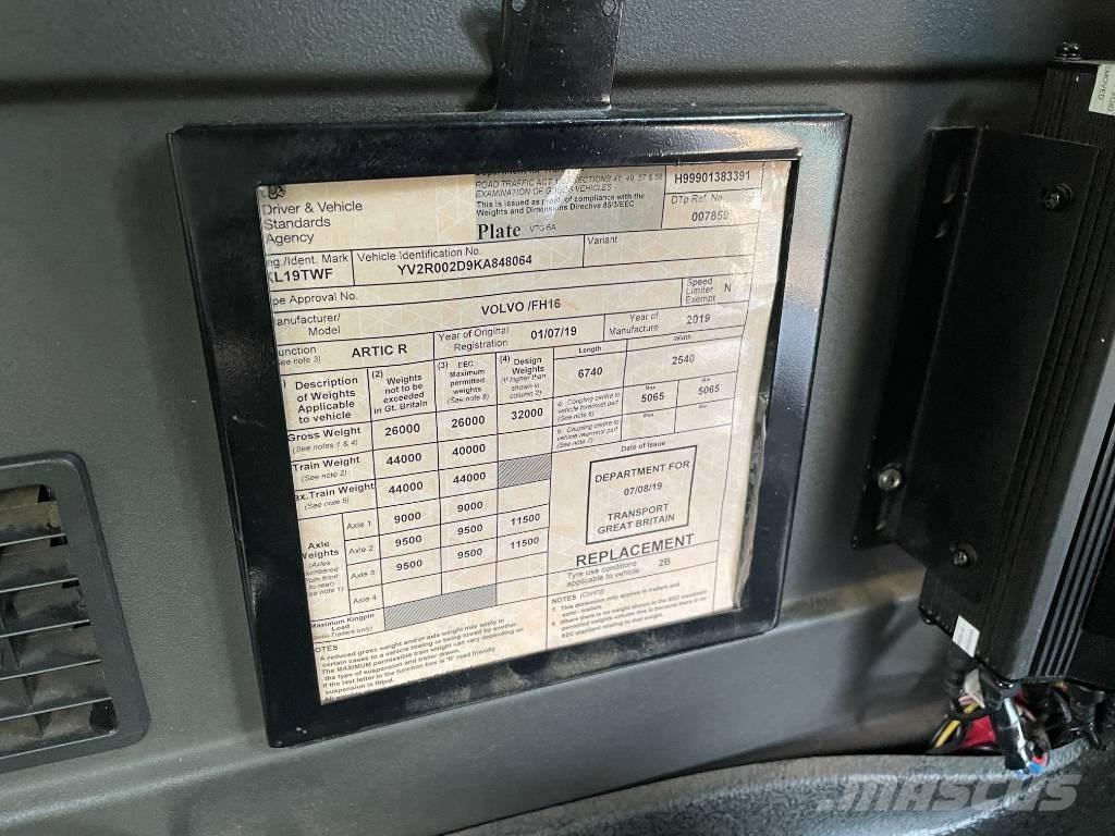 Volvo FH 16 650 牵引车