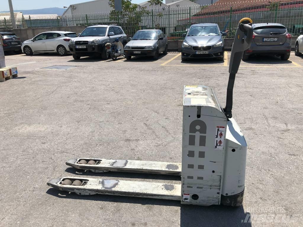 Atlet PLL200 手托盘堆垛机