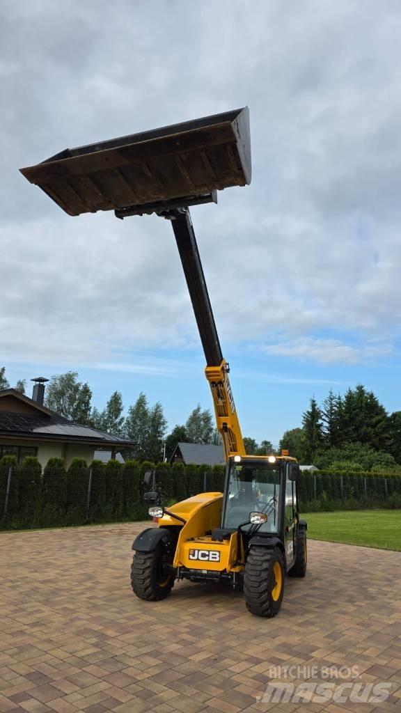 JCB 535-60 伸缩臂叉装车|叉装车