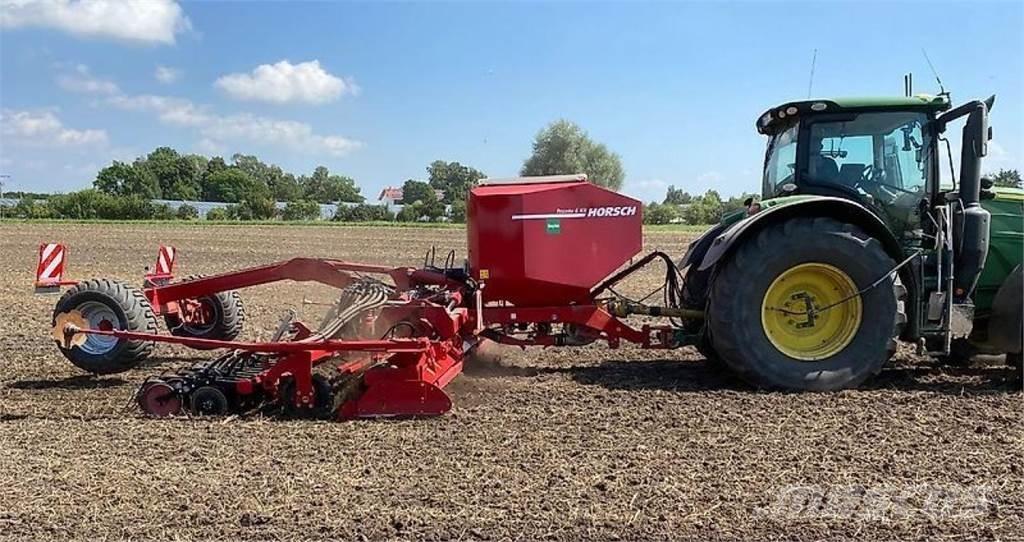 Horsch Pronto 6KR 多功能条播机