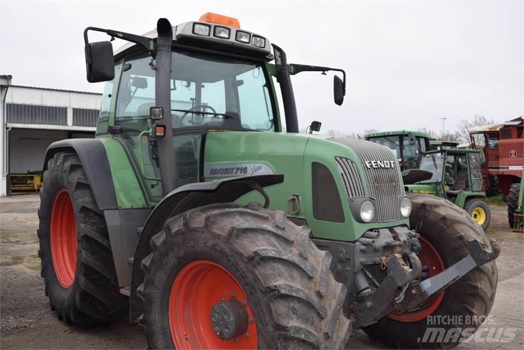 Fendt 716 Vario 拖拉机/农用车