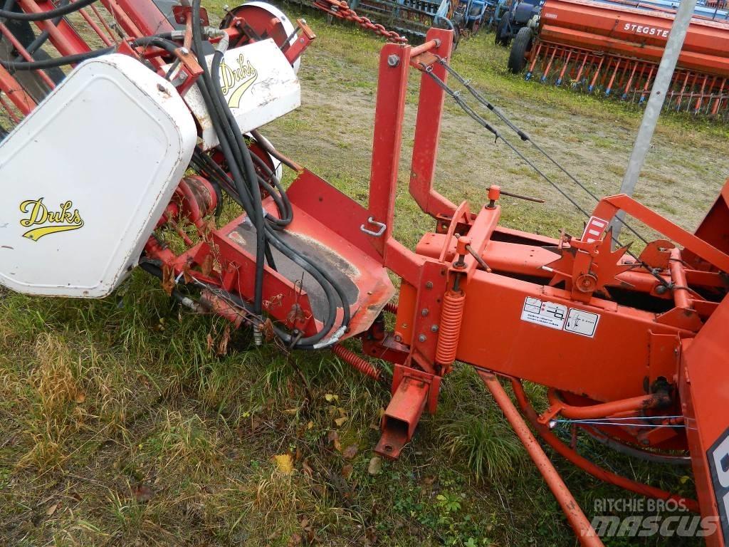 Deutz-Fahr HD300 方捆打捆机