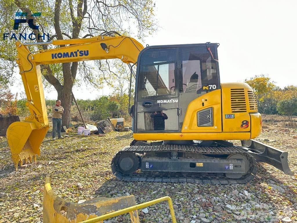 Komatsu PC70-8 履带挖掘机