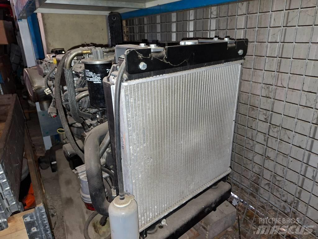 Yanmar 4TNV88C-DYEH2 发动机