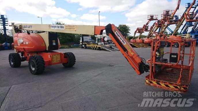JLG 800AJ 曲臂高空工作平台