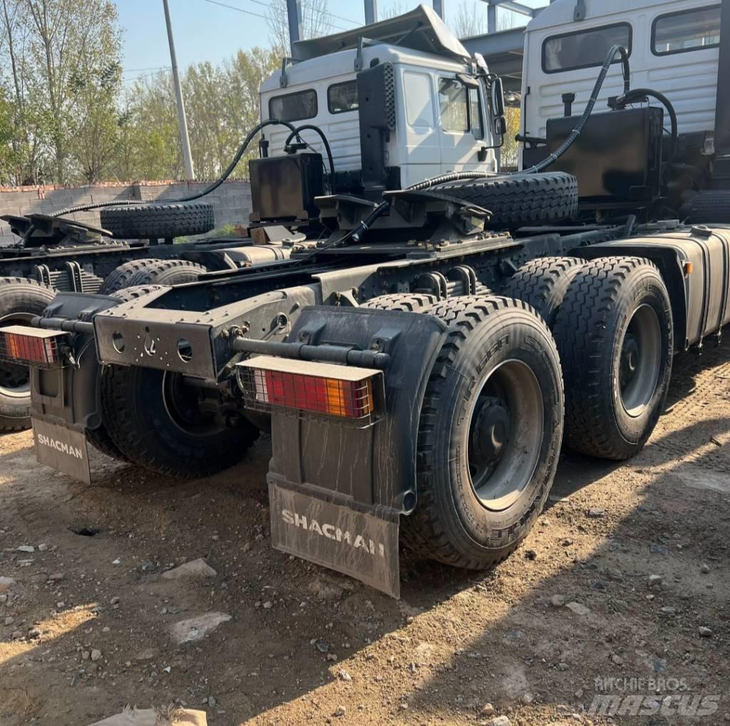 Shacman F 3000 牵引车