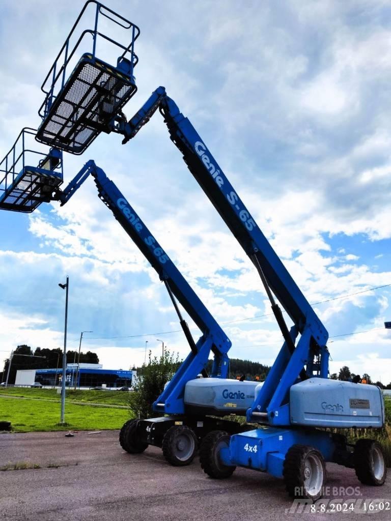 Genie S 65 曲臂高空工作平台