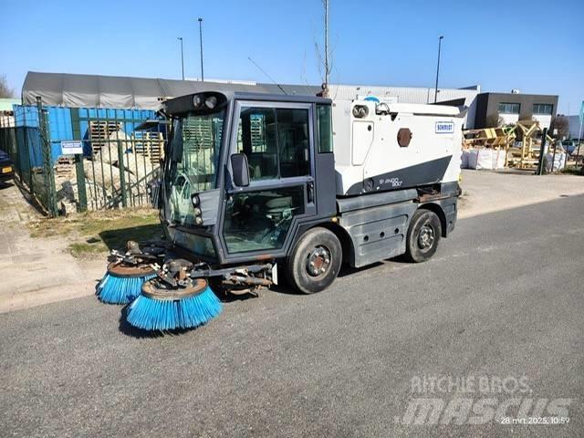 Schmidt Swingo 200 道路清扫车