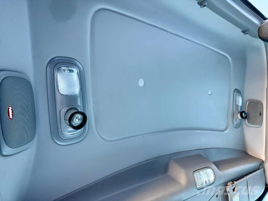 Peterbilt 389 牵引车