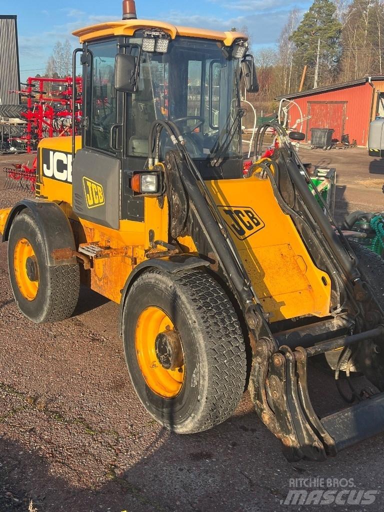JCB 411 HT 轮式装载机