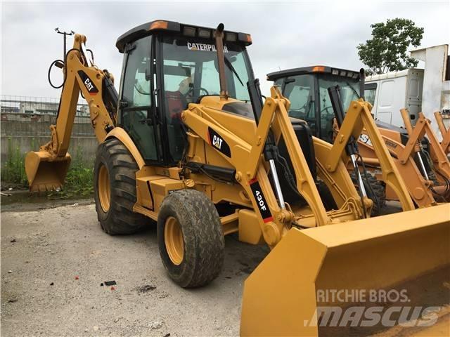 CAT 430 F 反铲装载机