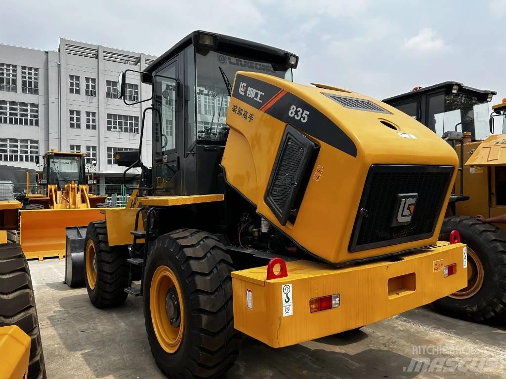 LiuGong 835 轮式装载机