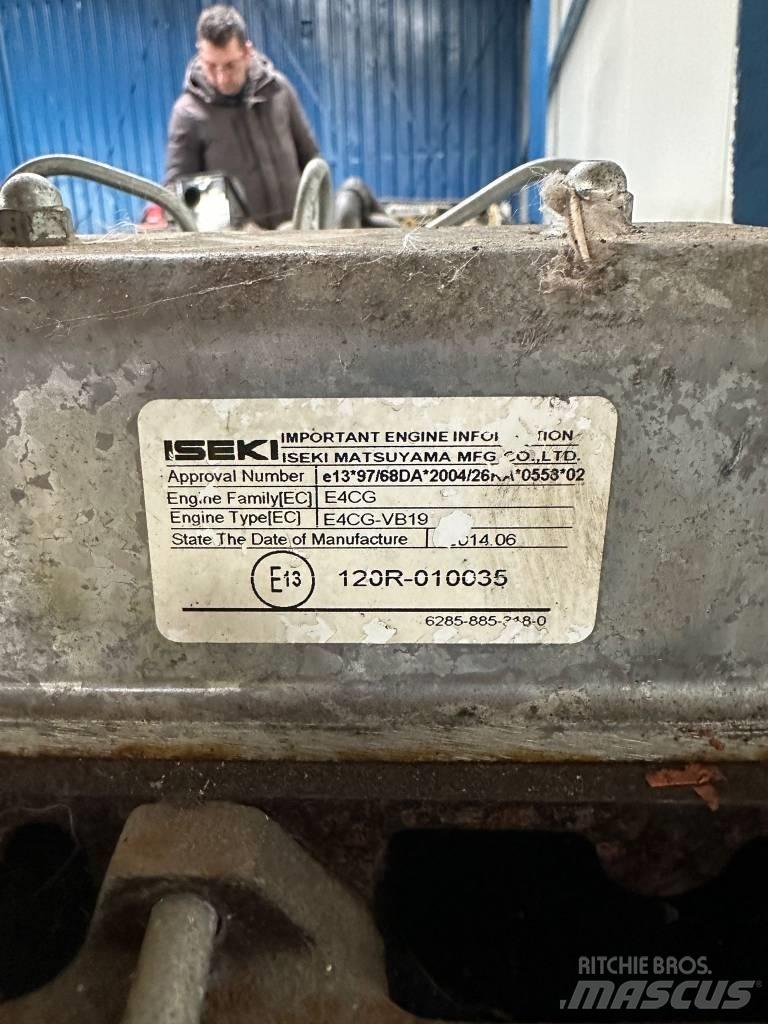 Iseki E4CG-VB19 发动机