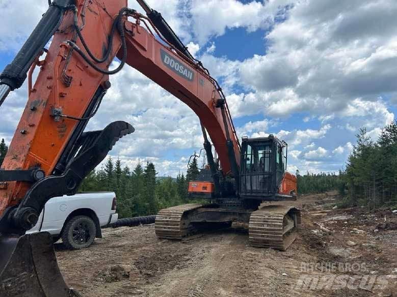 Doosan DX 350 LC 履带挖掘机