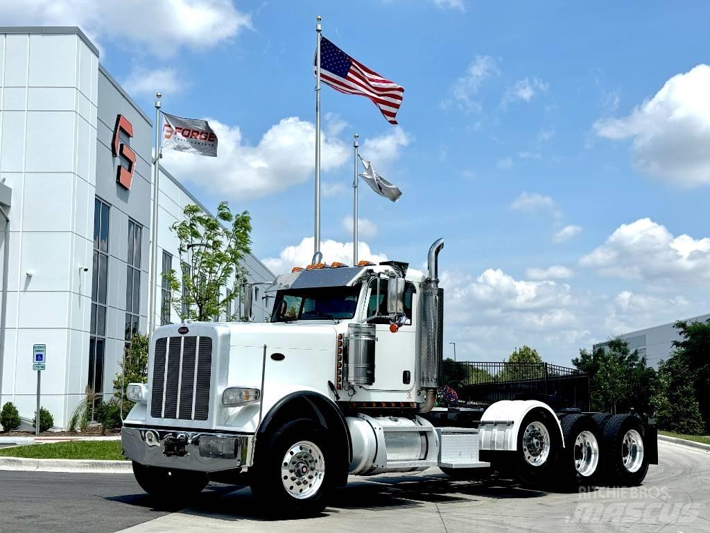 Peterbilt 389 牵引车