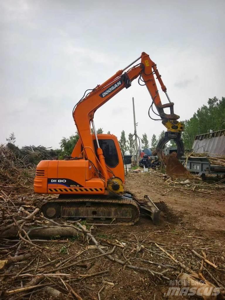 Doosan DH 80 履带挖掘机