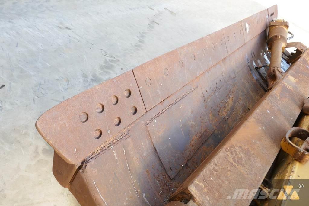 CAT D7G Blade 推铲