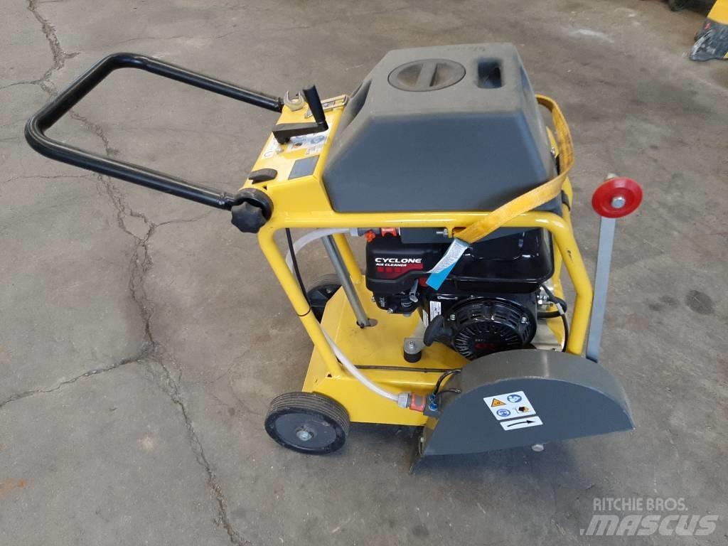 Wacker Neuson BFS735 岩石和混凝土锯