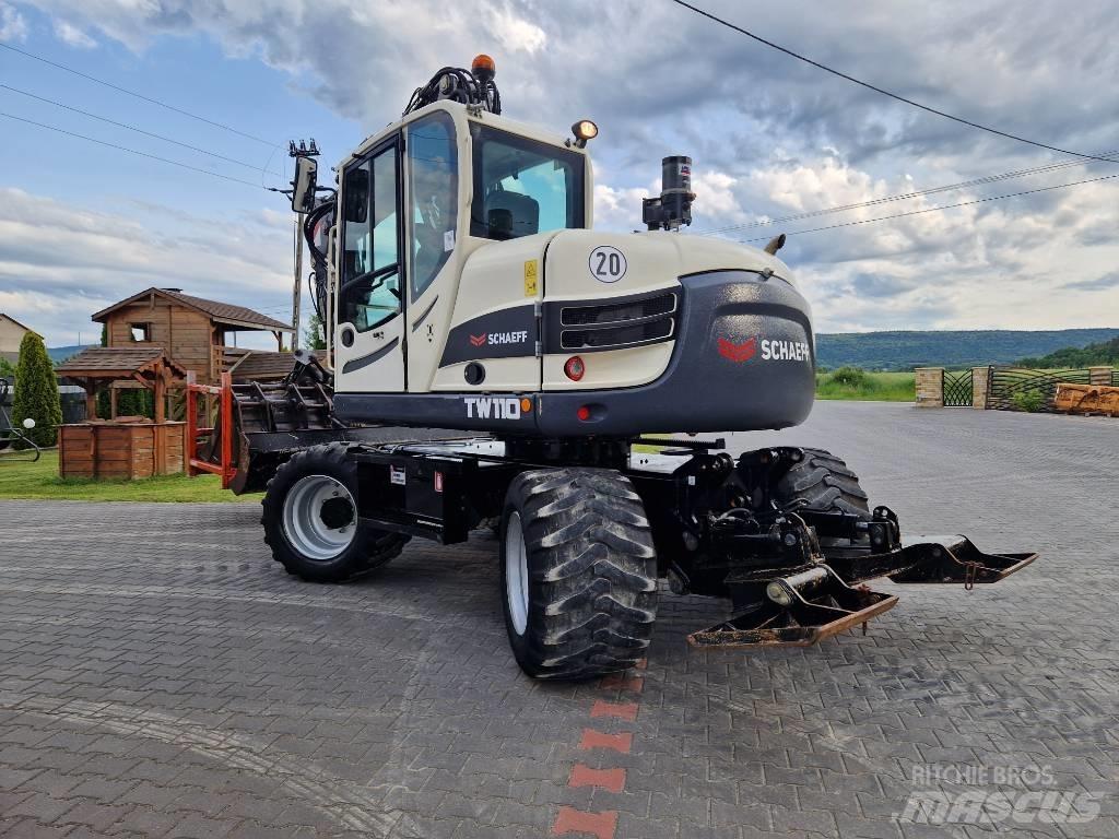 Schaeff TW 110 轮式挖掘机