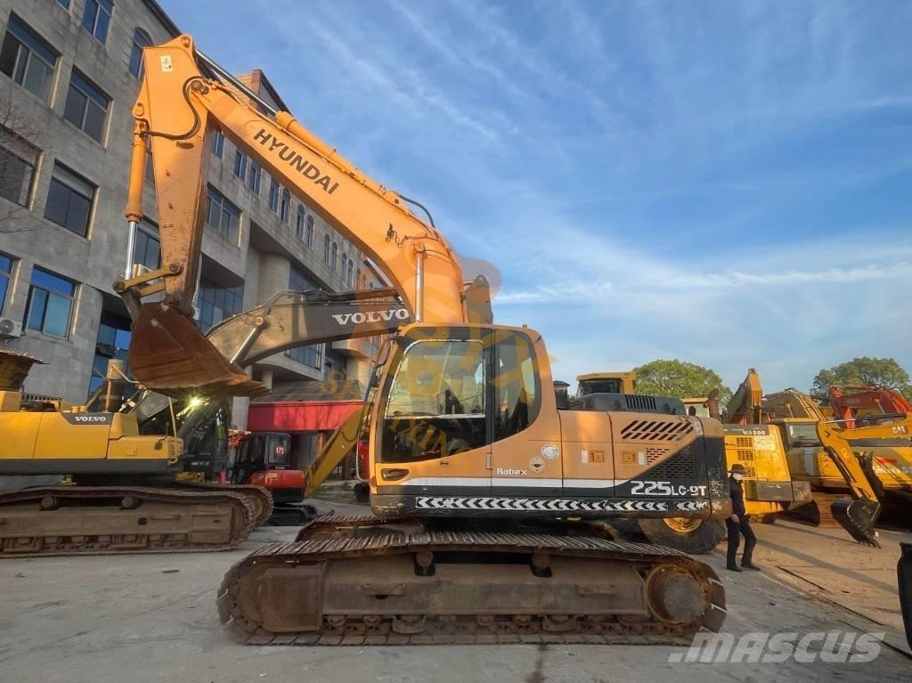 Hyundai R225-9 T 履带挖掘机