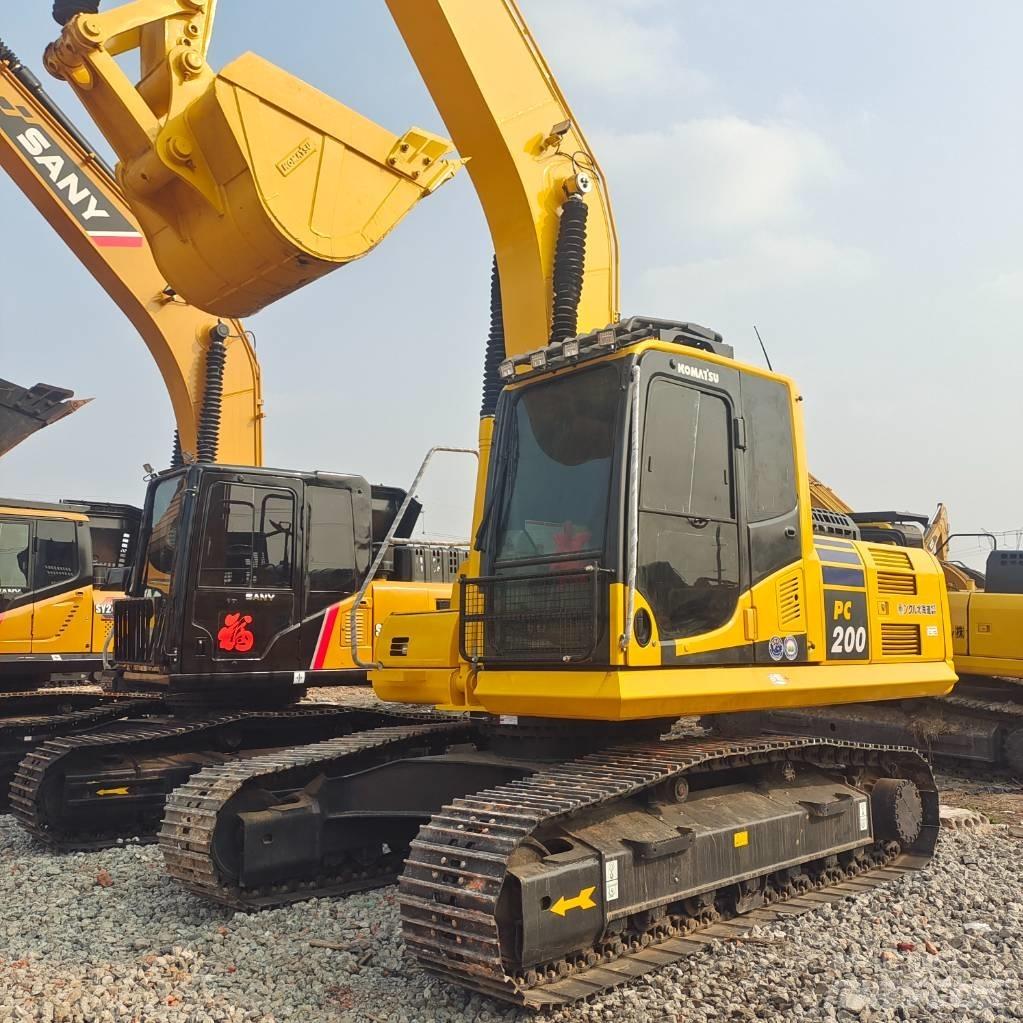 Komatsu PC 200-8 履带挖掘机