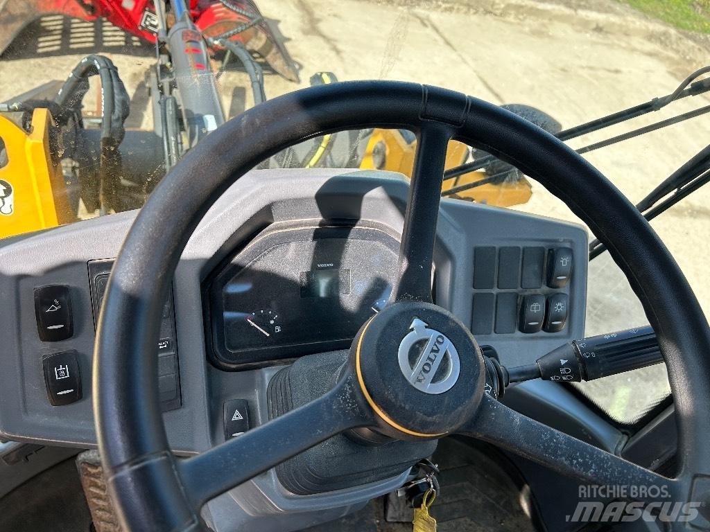 Volvo L 35 G 轮式装载机