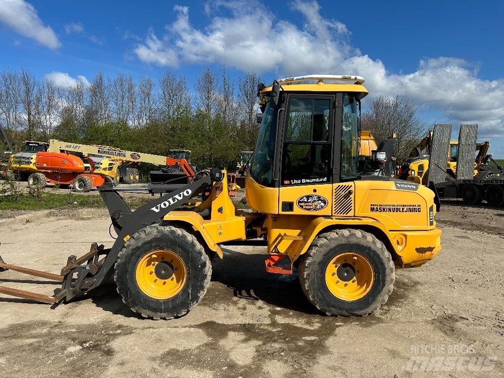 Volvo L 35 G 轮式装载机