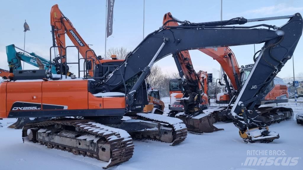 Doosan DX 255 LC-5 履带挖掘机