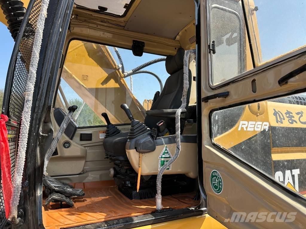 CAT 320BL 履带挖掘机