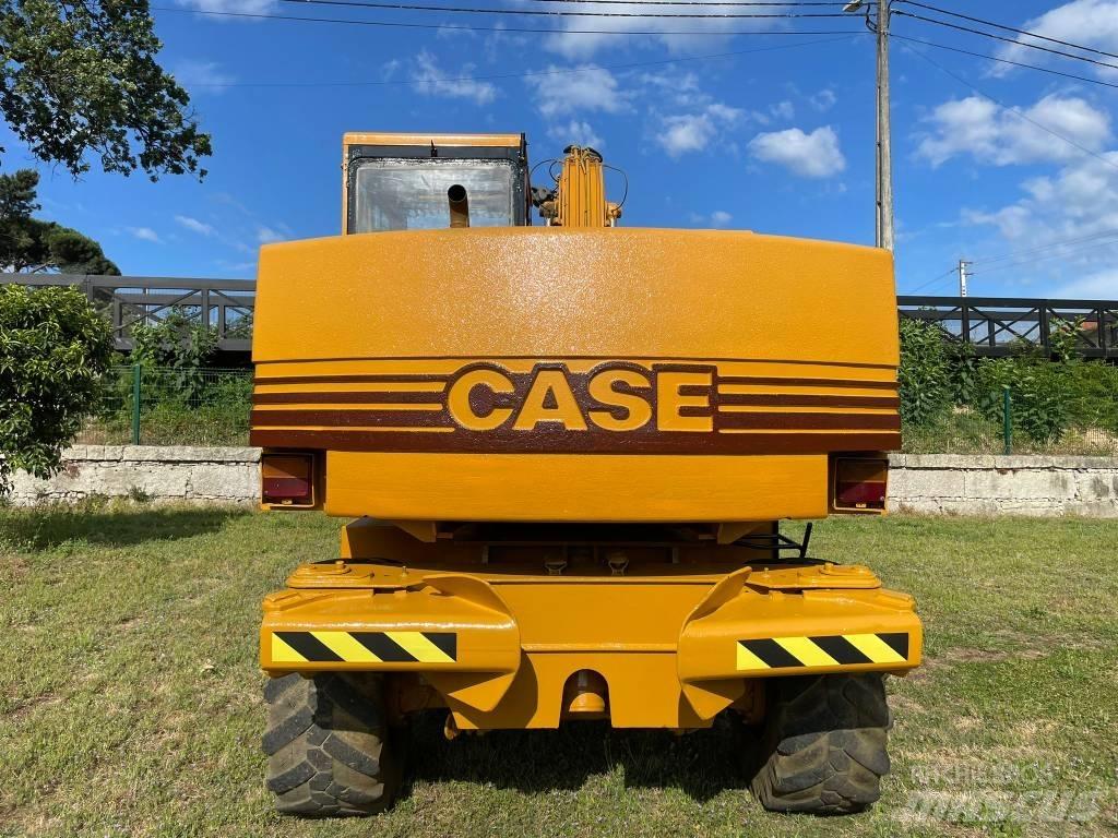 CASE 688 B 轮式挖掘机