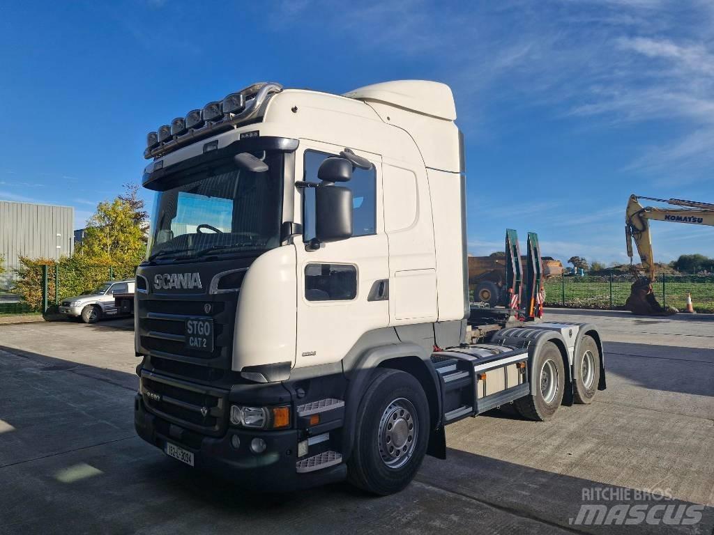 Scania R 580 牵引车