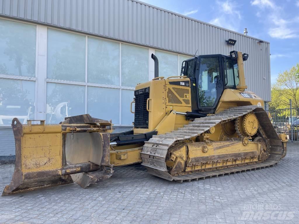 CAT D6N LGP 履带式推土机