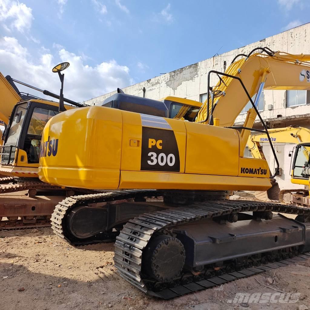 Komatsu PC 300-7 履带挖掘机