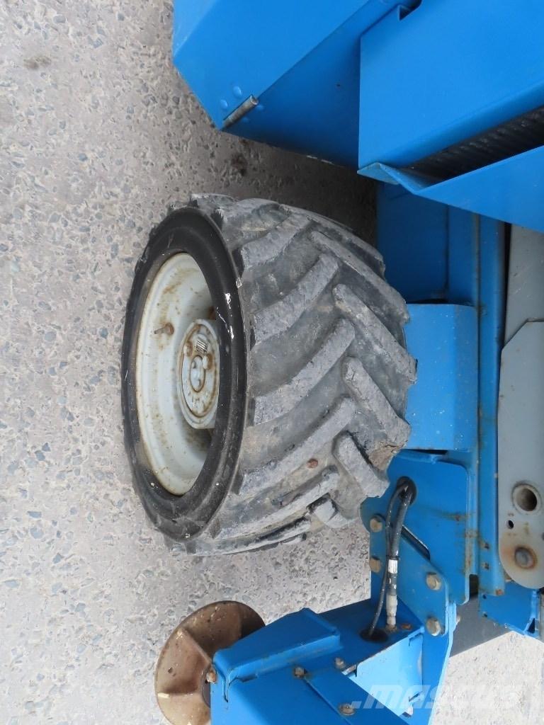 Genie GS 3268 RT 剪叉式升降机