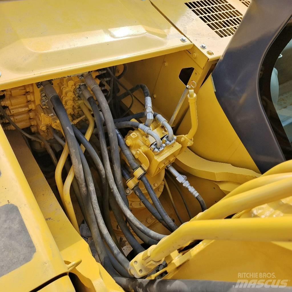 Komatsu PC300 履带挖掘机