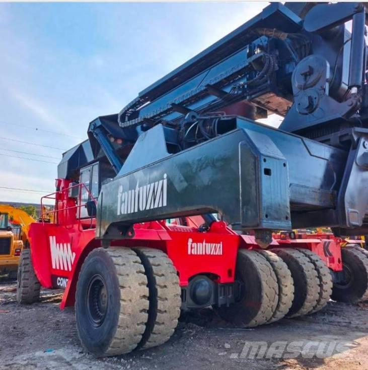 Fantuzzi CS 45 KM 正面吊